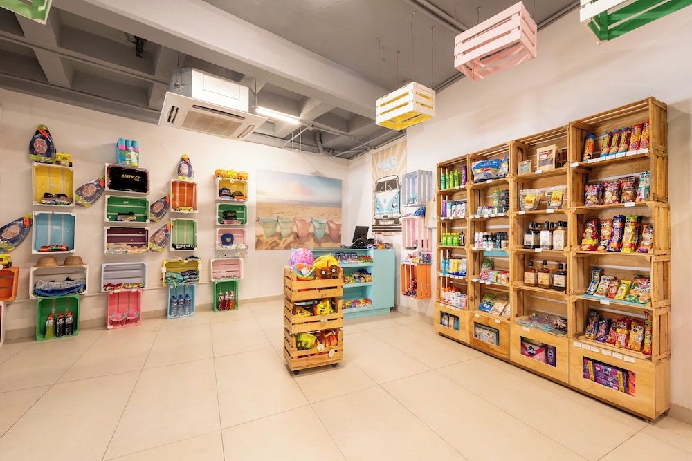 Gift shop