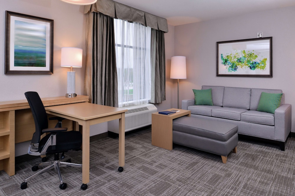 Homewood Suites by Hilton Des Moines Airport - photo 10
