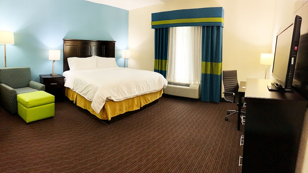 Holiday Inn Express Hotel & Suites Gainesville by IHG - photo 22