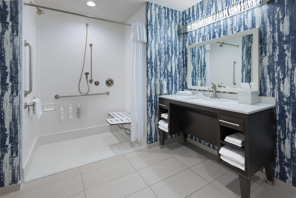 Home2 Suites by Hilton Greenville Downtown - photo 19