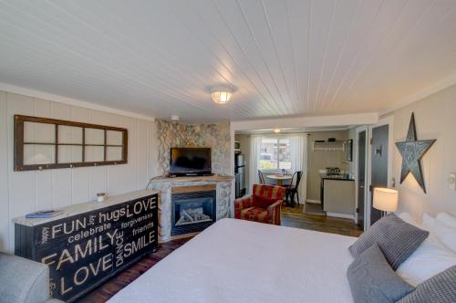 Akari Bungalows #4 in Long Beach, United States