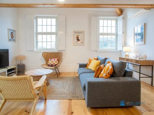 Porto Cedofeita Art & Design Loft — 4-Star Luxury Hotel in Porto, Portugal