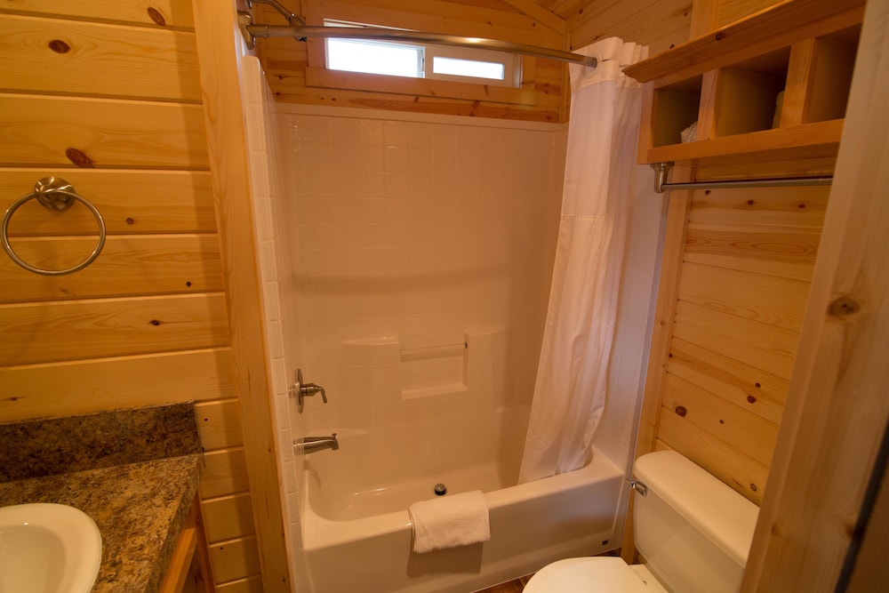 Whalers Rest RV & Camping Resort - photo 49