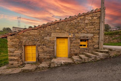 Lagos Com Sabor Guest House 20432785 — Mogadouro