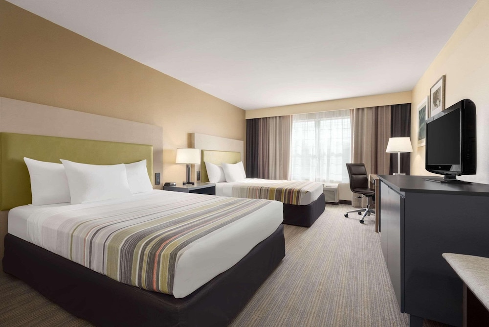 Country Inn & Suites by Radisson Milwaukee Airport WI - photo 12