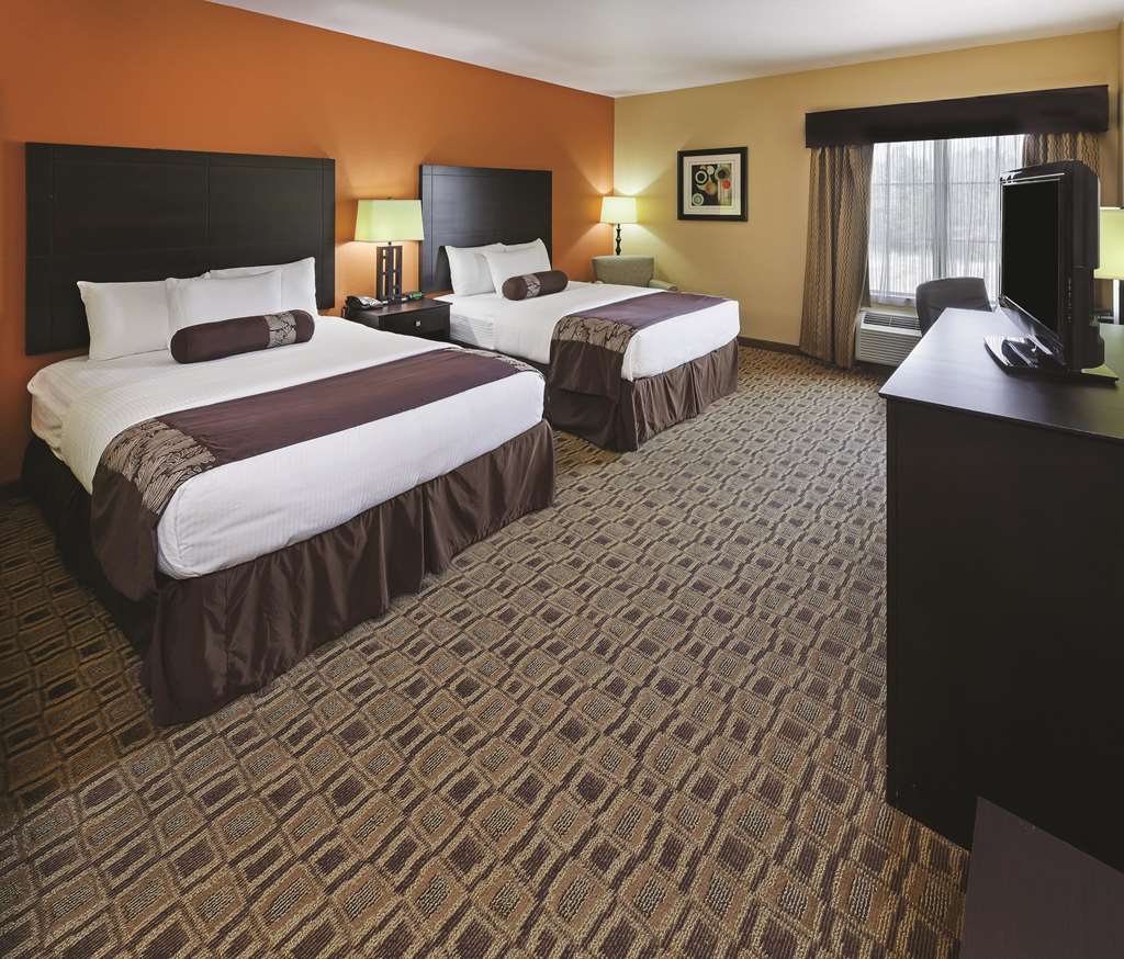 La Quinta Inn & Suites by Wyndham Searcy - photo 16