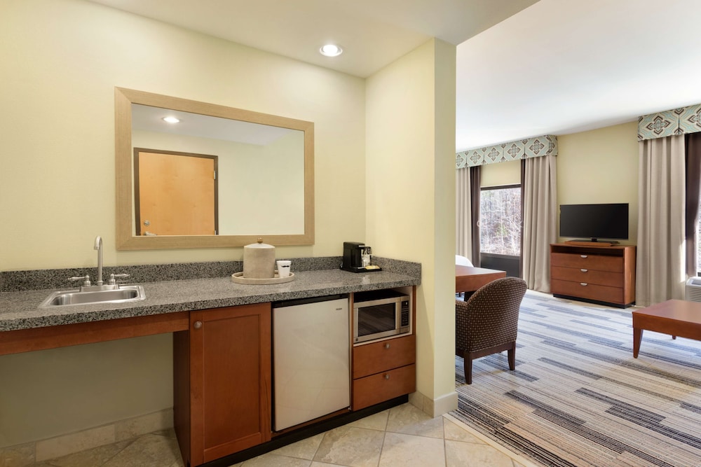 Hampton Inn & Suites Birmingham East Irondale - photo 9