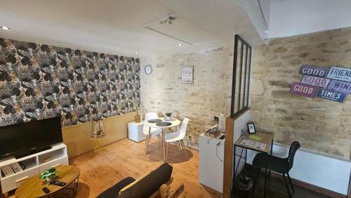 Une Nuit Dans Le Vexin - last minute hotel in Unknown City
