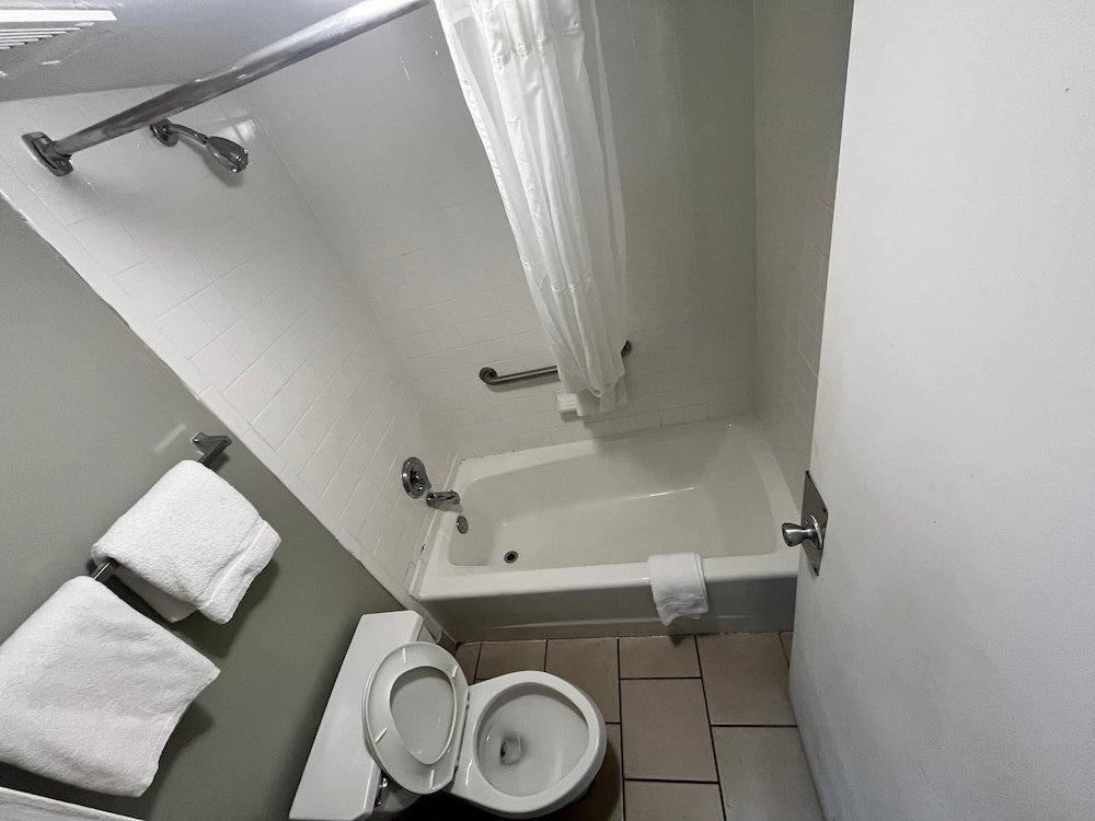Southern Inn - photo 21