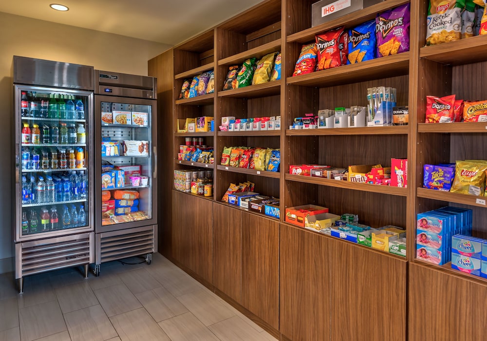 Holiday Inn Express Reno Airport by IHG - photo 14