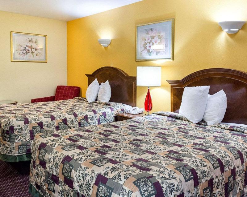 Stonewood Inn & Suites of Carrollton Smithfield - photo 9