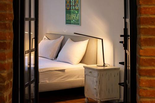 Charming Little Brick House in Tbilisi By Wehost