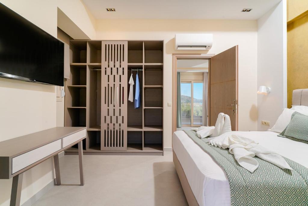 Supreme Luxury Suites — Potamia — photo 2