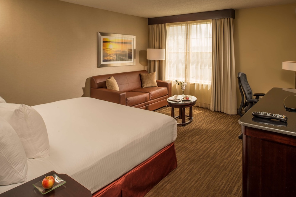 DoubleTree Raleigh Durham Airport at Research Triangle Park - photo 12