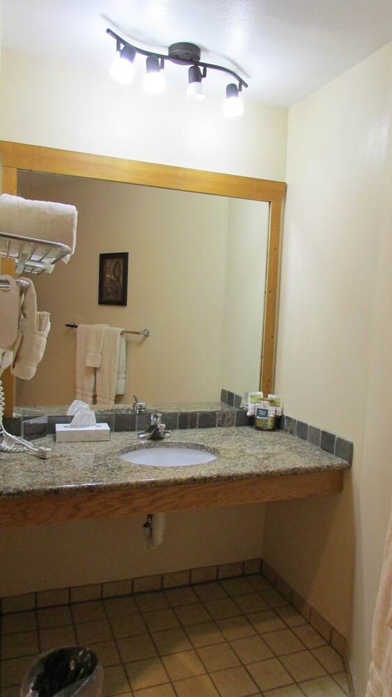 Spearfish Canyon Lodge - photo 72