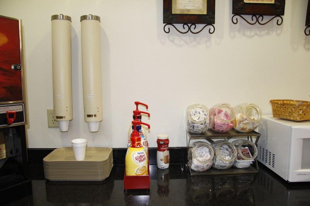 Horizon Inn and Suites - photo 32