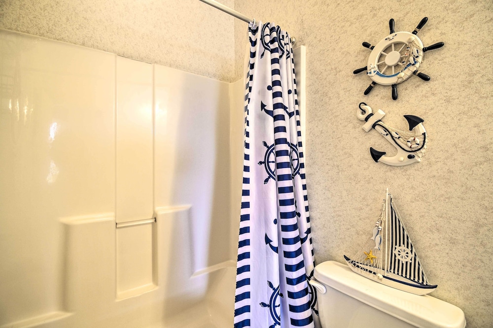 Sunset Beach Resort Condo in Golf Community - photo 11