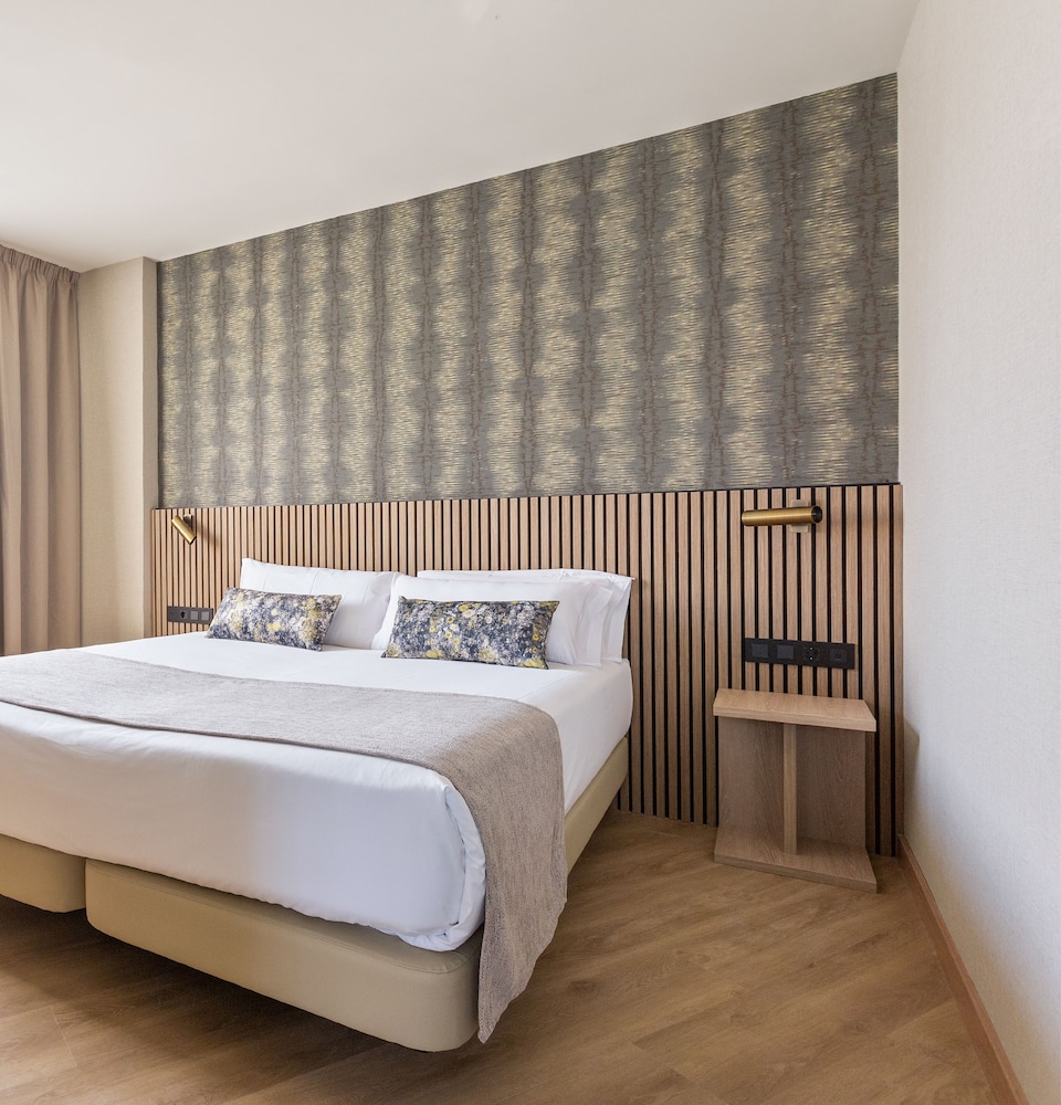 Holiday Inn Madrid Pirámides