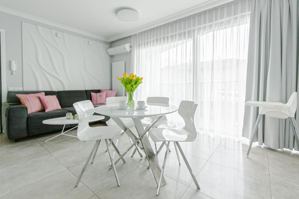 Sandy Apartment Deluxe Horyzont Międzyzdroje — 4-Star Luxury Hotel in Miedzyzdroje, Poland