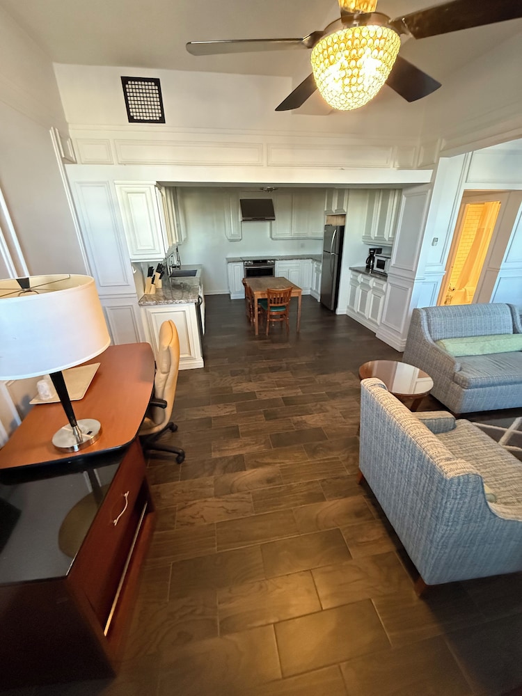 The Gadsden Hotel - photo 41