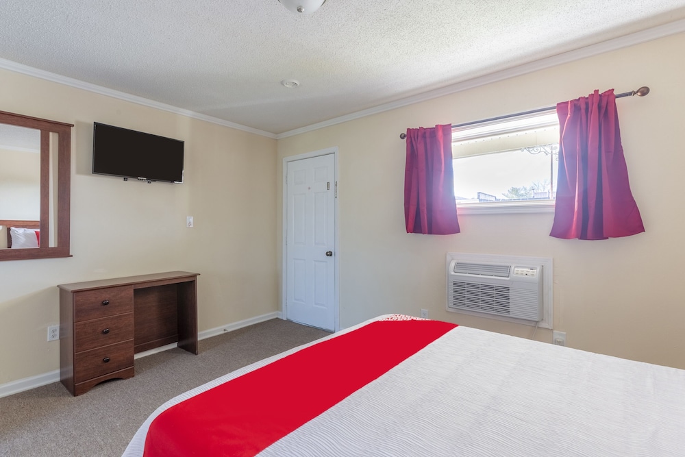 Oyo Hotel Cave City Ky - photo 12
