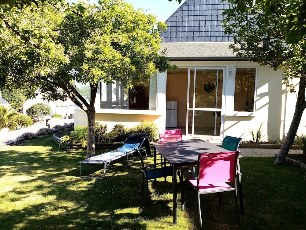Holiday Home in Binic Near Sandy Beach — 4-Star Luxury Hotel in Binic, France