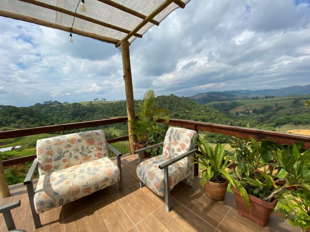 Pousada Recanto Querubins in Paty Do Alferes, Brasil