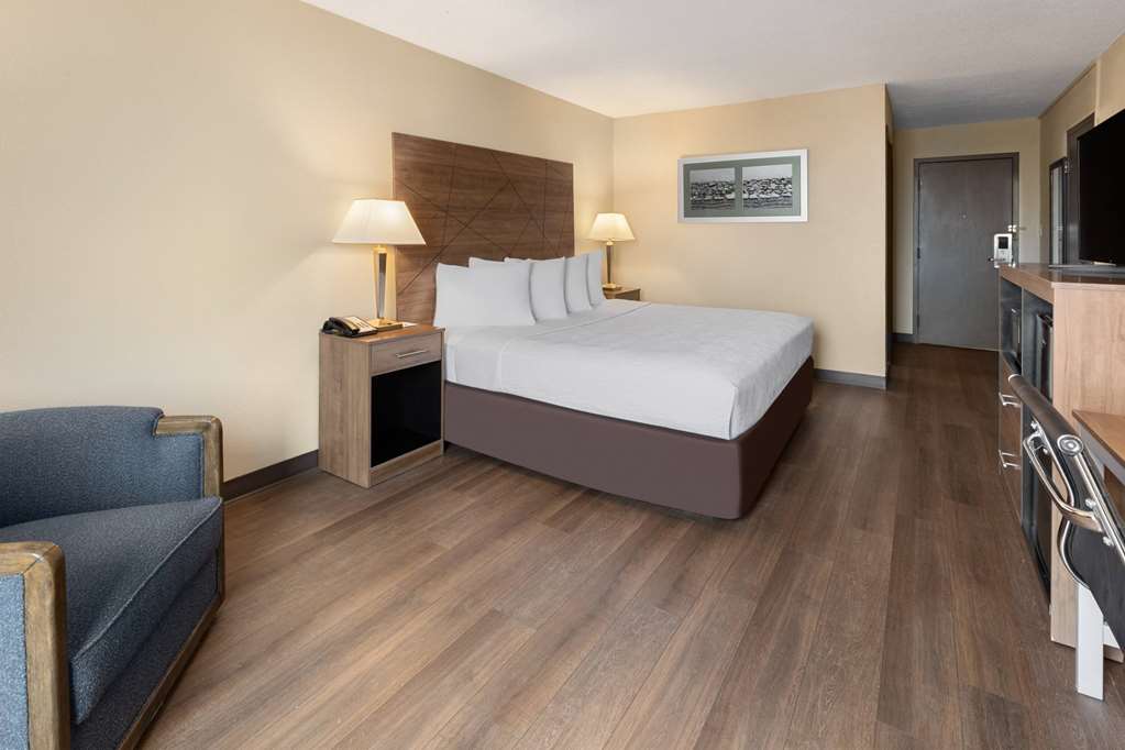 Wingate by Wyndham Troy - photo 22