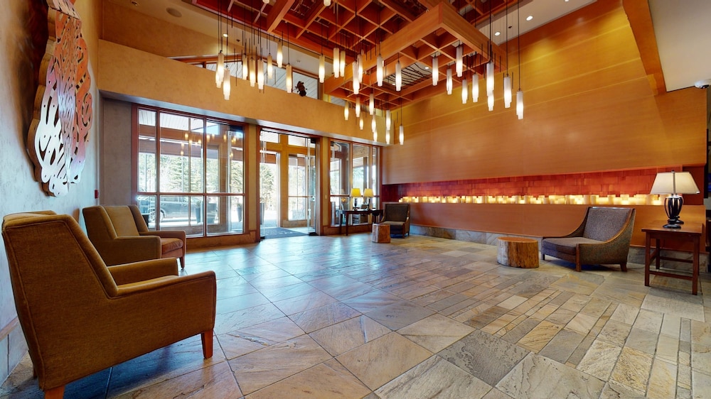The Village at Mammoth Lakes - photo 8