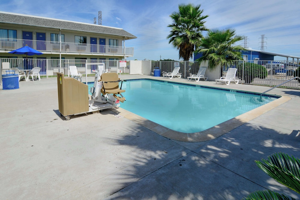 Motel 6 Galveston TX - photo 21