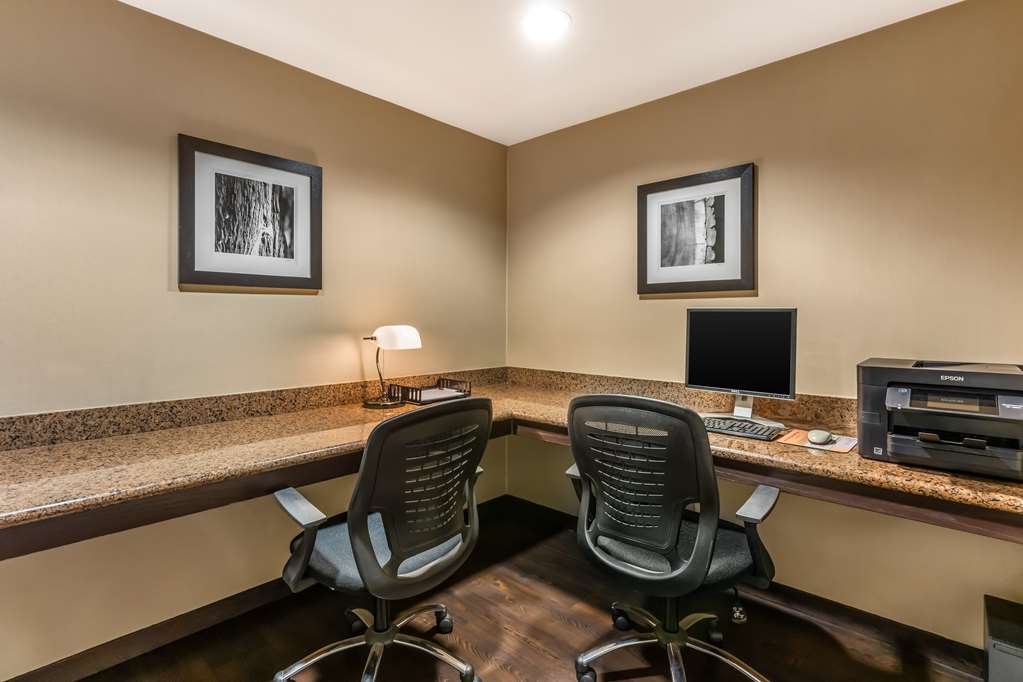 Best Western Plus Wine Country Inn & Suites - photo 14