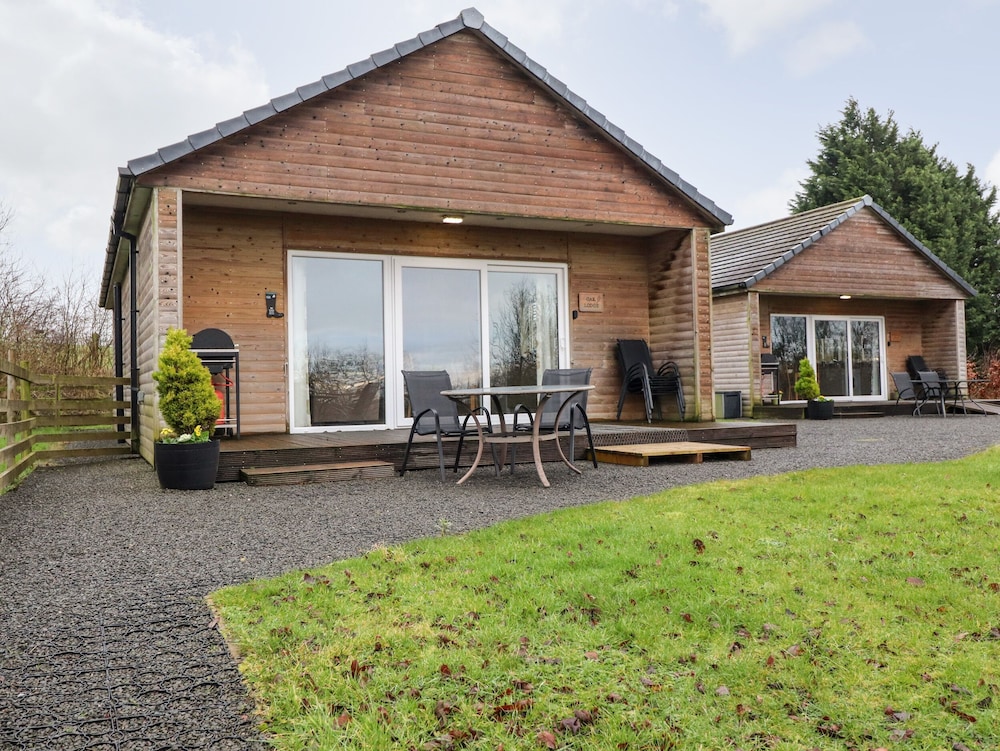 Oak Lodge — 4-Star Luxury Hotel in Preston, United Kingdom