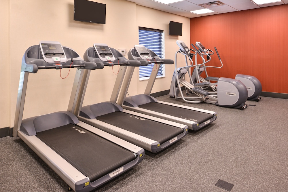 Hampton Inn & Suites St. Paul Oakdale Woodbury - photo 35