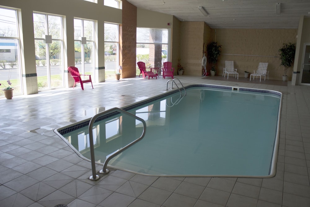 The Comstock Inn and Conference Center - photo 14