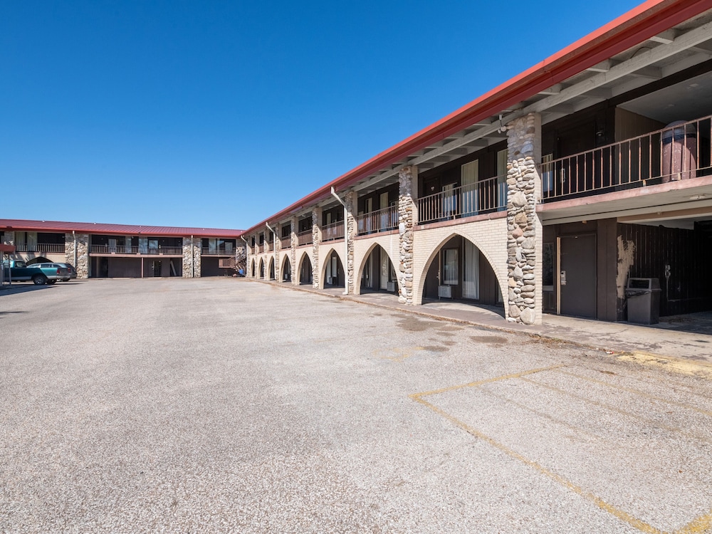 Hotel Bay City TX 35 - photo 12