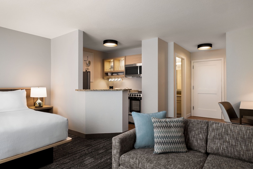 TownePlace Suites by Marriott Fort Meade National Business Park - photo 15
