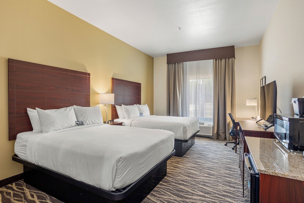 Cobblestone Hotel & Suites De Pere Green Bay - photo 15
