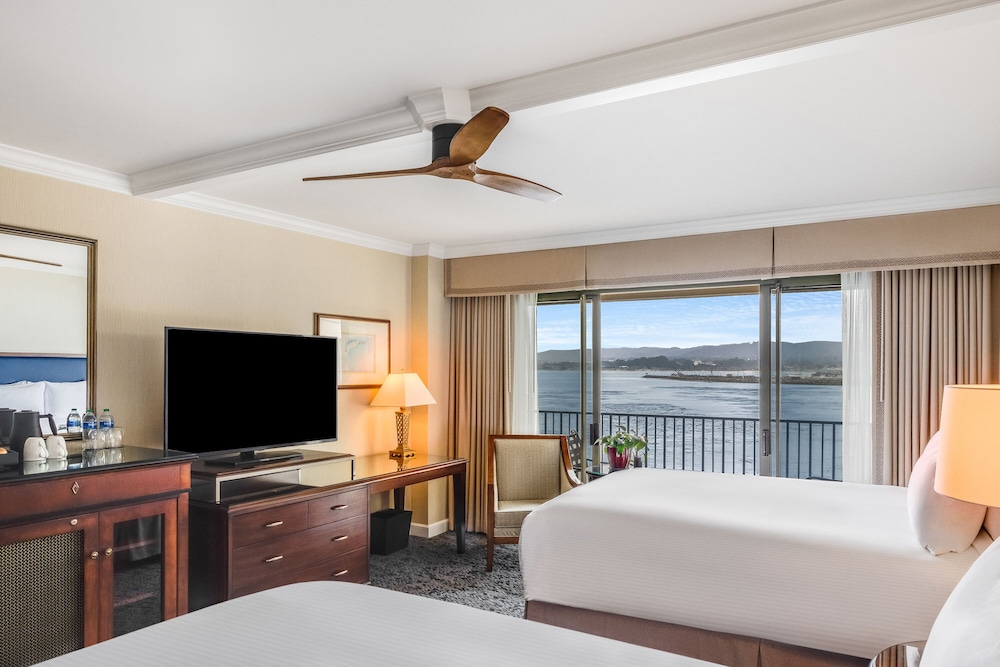 Monterey Plaza Hotel & Spa - photo 35
