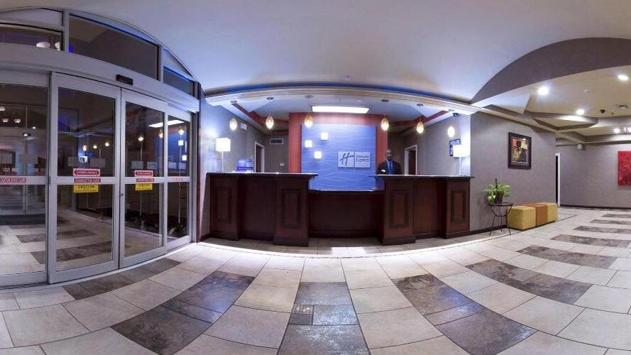 Holiday Inn Express & Suites Alexandria by IHG in Alexandria, United States