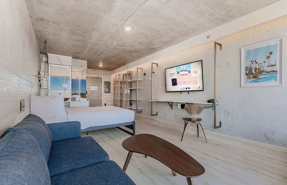 Kompose Boutique Hotel - photo 17