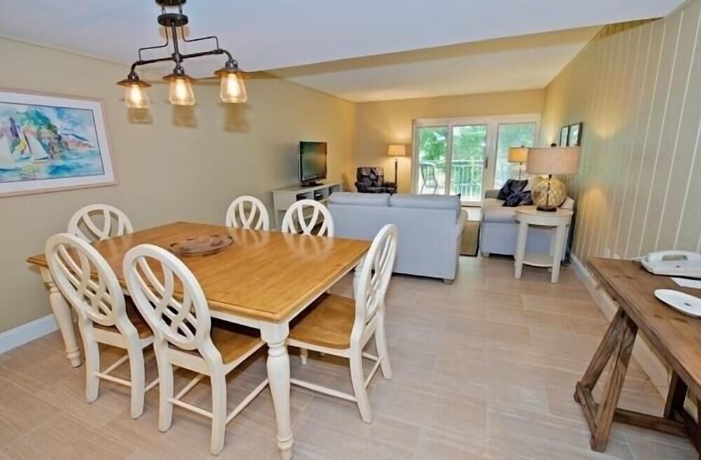 481 Plantation Club Villas at The Sea Pines Resort - photo 4