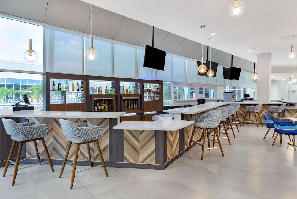 Holiday Inn Resort Kissimmee by the Parks by IHG - photo 48