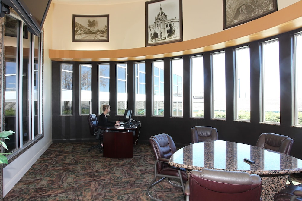 The Greenwell Inn - photo 45