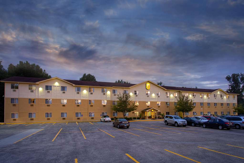 Super 8 by Wyndham Cromwell Middletown - photo 5