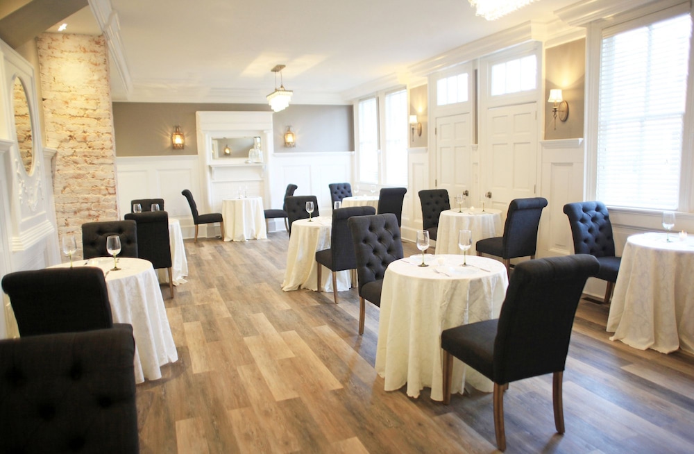 Hotel Laurance - photo 82