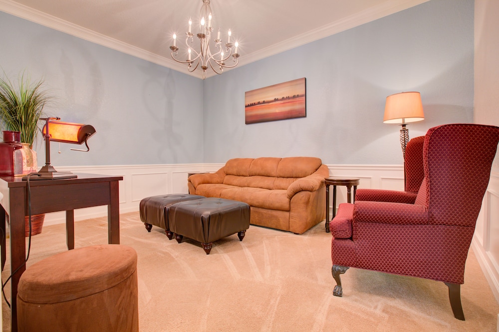 Lakefront Luxury - photo 39