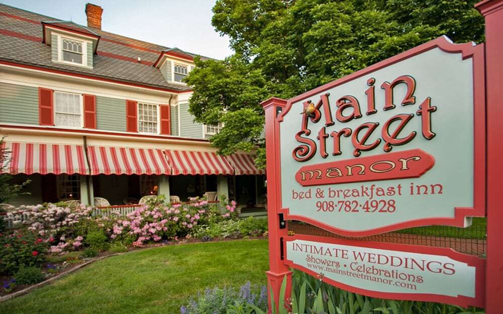 Main Street Manor - featured photo