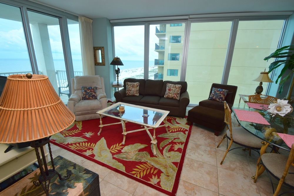 Island Tower 703 by RedAwning - photo 7