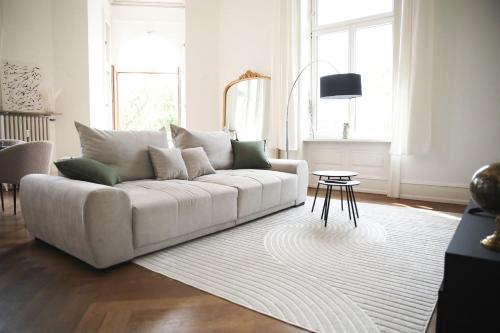 Palais Passy Design Suite mit Ausblick im Zentrum — 4-Star Luxury Hotel in Wiesbaden, Germany