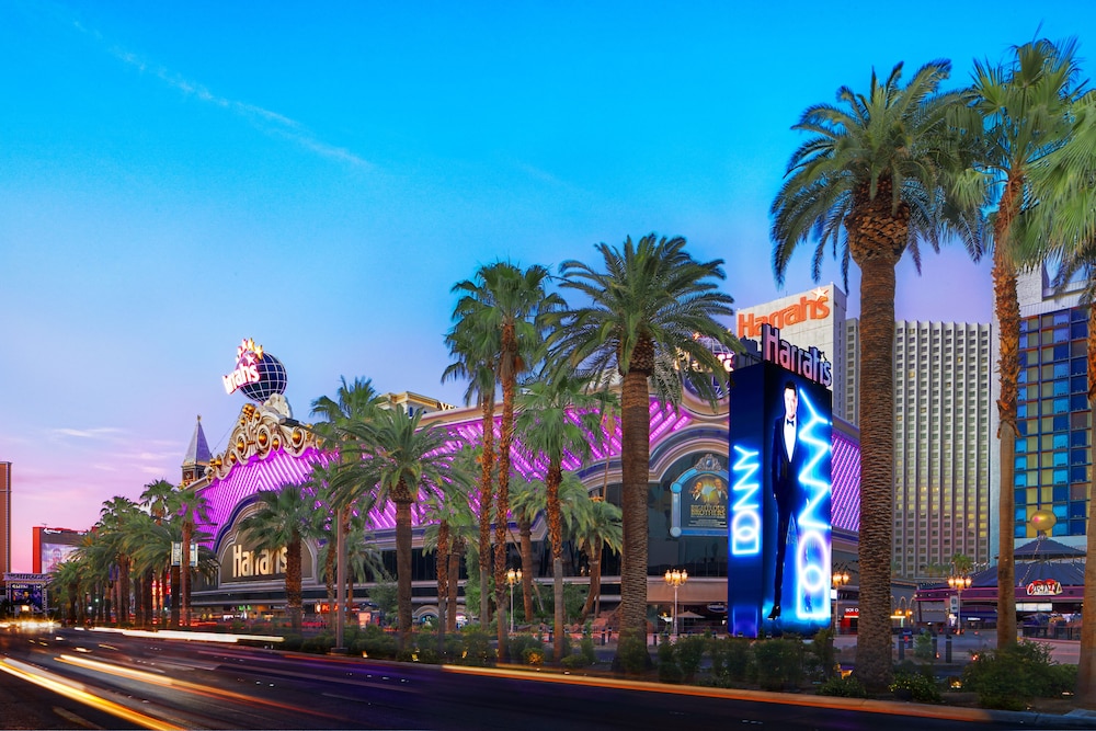 Harrah s Las Vegas A Caesars Rewards Destination - photo 103